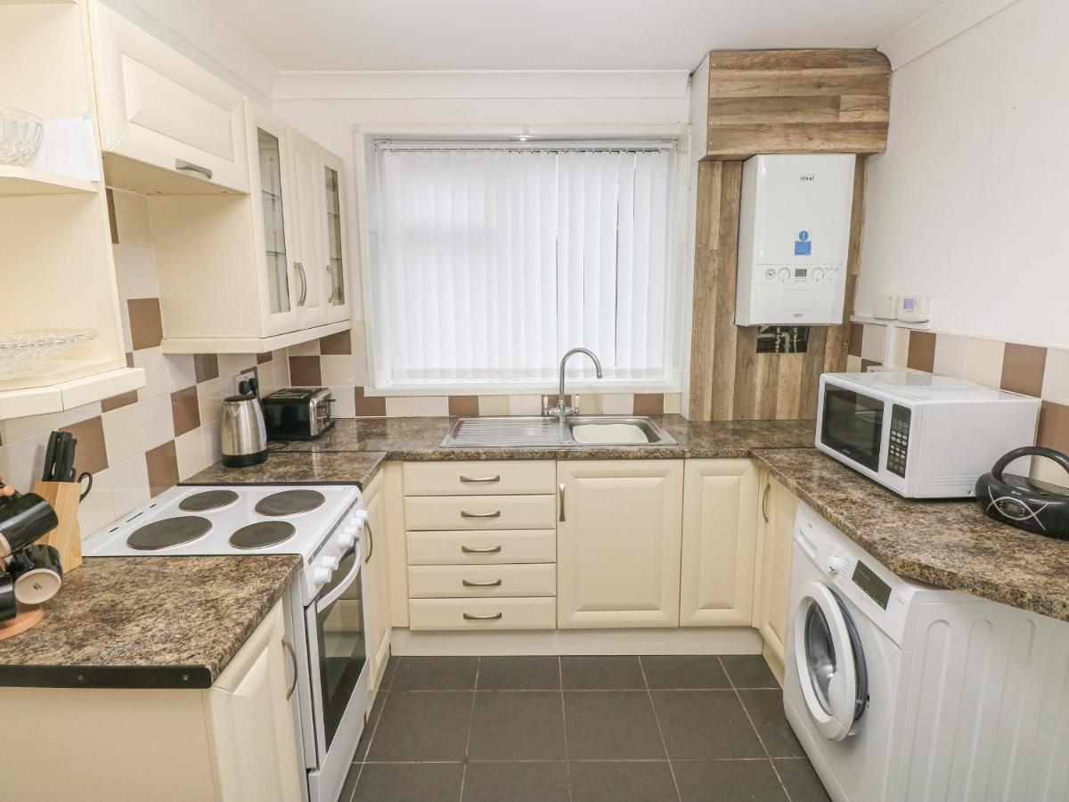 Cwtch Ar Y Mor Villa Burry Port Kültér fotó